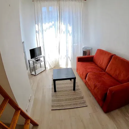 Studio Centre Apartment