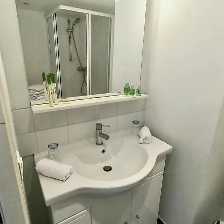 Studio Centre Apartment *